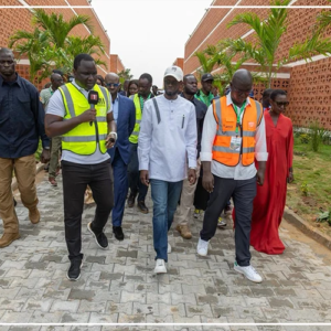 Ziguinchor : Yankhoba Diémé annonce la construction et la rénovation de plusieurs infrastructures