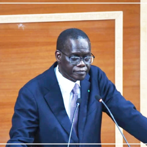 Ahmadou Al Aminou Lo : "Il faut qu'on engage le redressement de l'économie du pays"