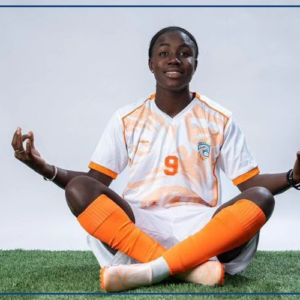 Awa Casset, meilleure buteuse du championnat, rejoint l'Égypte (club)