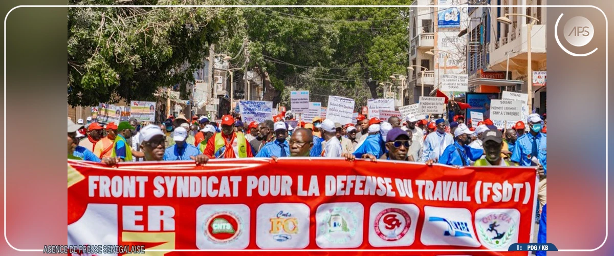 Les dirigeants de six fédérations syndicales ont discuté de diverses questions avec la CNES et le CNP (communiqué)