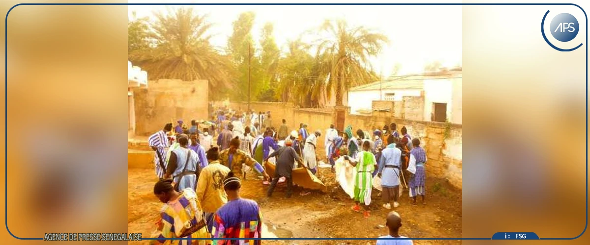 Touba : les Baye Fall lancent une opération de nettoiement après le Magal
