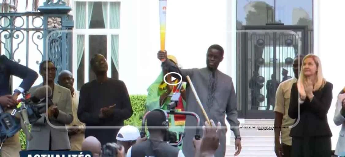 Réception de la Flamme olympique : le Sénégal célèbre la ferveur d’un peuple debout