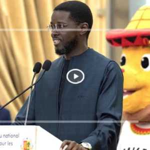 Dakar 2026 : la République confie son drapeau à ses enfants