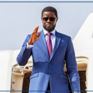 Bassirou Diomaye Faye a quitté Dakar à destination de l'Egypte pour un sommet dédié aux priorités de développement