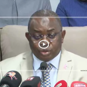 Le ministre de la Fonction publique, du Travail et des Réformes du service public ...